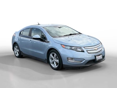 Used 2013 Chevrolet Volt Premium w/ Premium Trim Package image 7