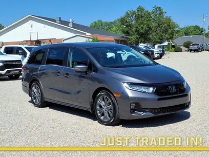 Used 2025 Honda Odyssey Touring