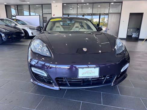 Used 2013 Porsche Panamera GTS image 8
