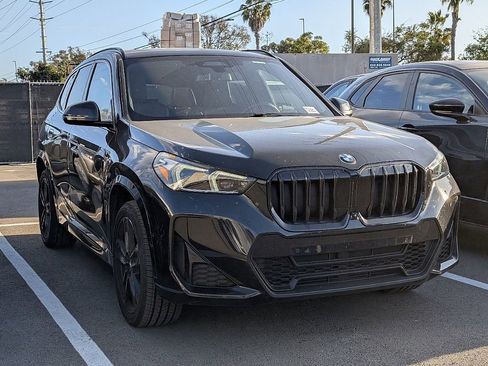 Used 2023 BMW X1 xDrive28i w/ Premium Package image 23