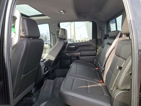 Used 2019 Chevrolet Silverado 1500 LTZ w/ LTZ Premium Package image 10