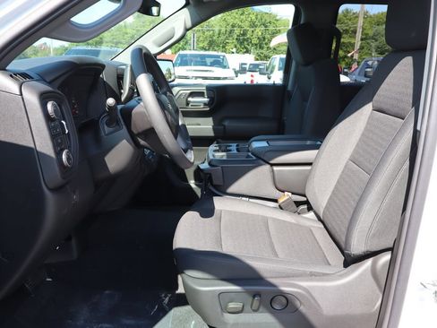 New 2026 Chevrolet Silverado 1500 Custom AWD/4WD image 5