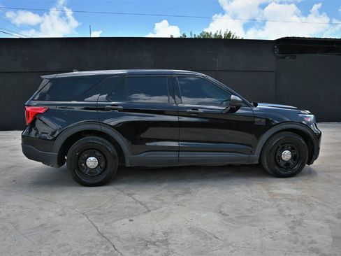 Used 2022 Ford Explorer 4WD Police Interceptor image 6