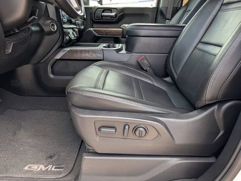 Certified 2022 GMC Sierra 2500 Denali AWD/4WD image 15