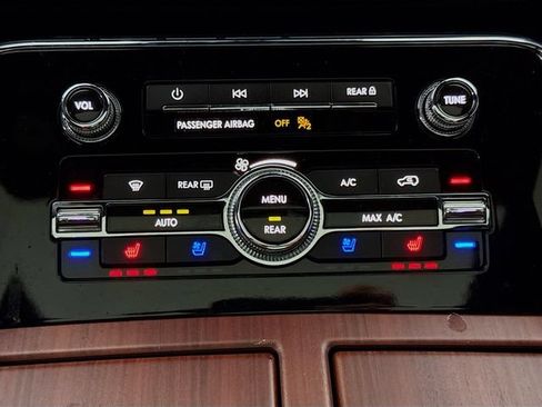 Used 2022 Lincoln Navigator L Reserve AWD/4WD image 16