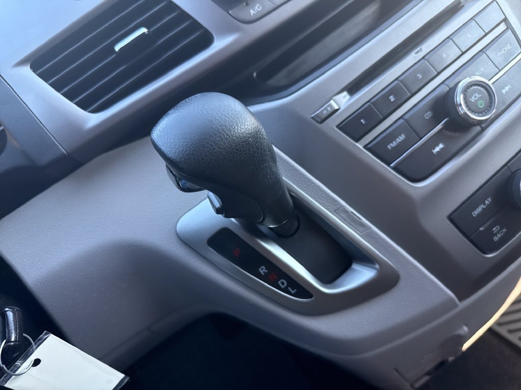 Used 2015 Honda Odyssey LX image 29