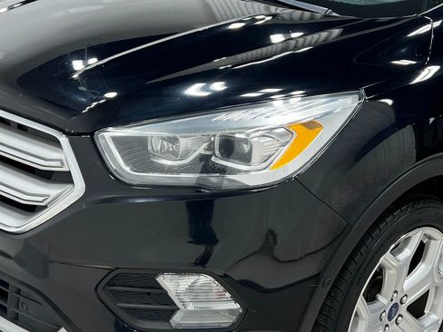 Used 2018 Ford Escape Titanium w/ Ford Safe & Smart Package image 34