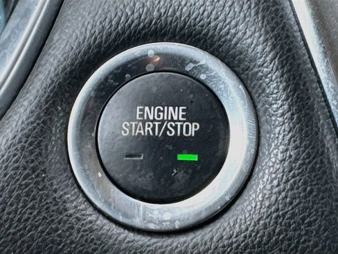 Used 2019 Chevrolet Traverse LS w/ LPO, Floor Liner Package FWD image 18