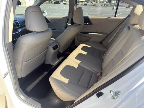 Used 2015 Honda Accord EX-L image 23