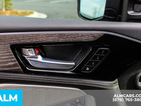 Used 2024 Acura MDX SH-AWD w/ Advance Package image 39