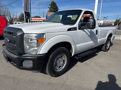 Used 2016 Ford F250 XL w/ XL Value Package image 2