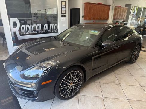 Used 2023 Porsche Panamera 4 AWD/4WD image 1