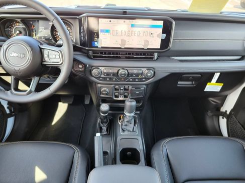 New 2026 Jeep Gladiator Sport AWD/4WD image 14