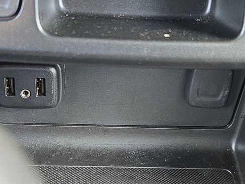 Used 2022 Chevrolet Colorado Z71 image 31