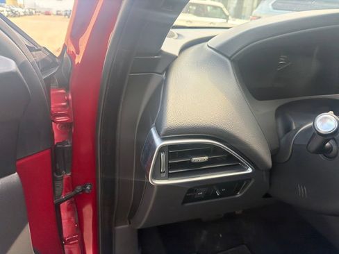 Used 2018 Jaguar F-PACE Prestige AWD/4WD image 13