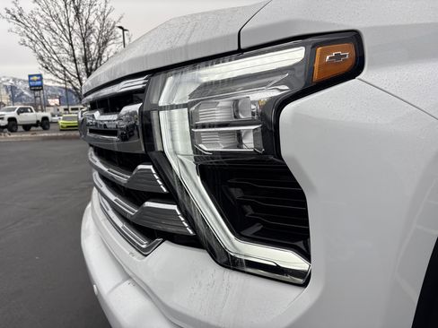 New 2026 Chevrolet Silverado 3500 High Country w/ Technology Package image 10