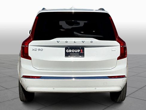 Used 2023 Volvo XC90 T8 Plus w/ Protection Package Premier image 4