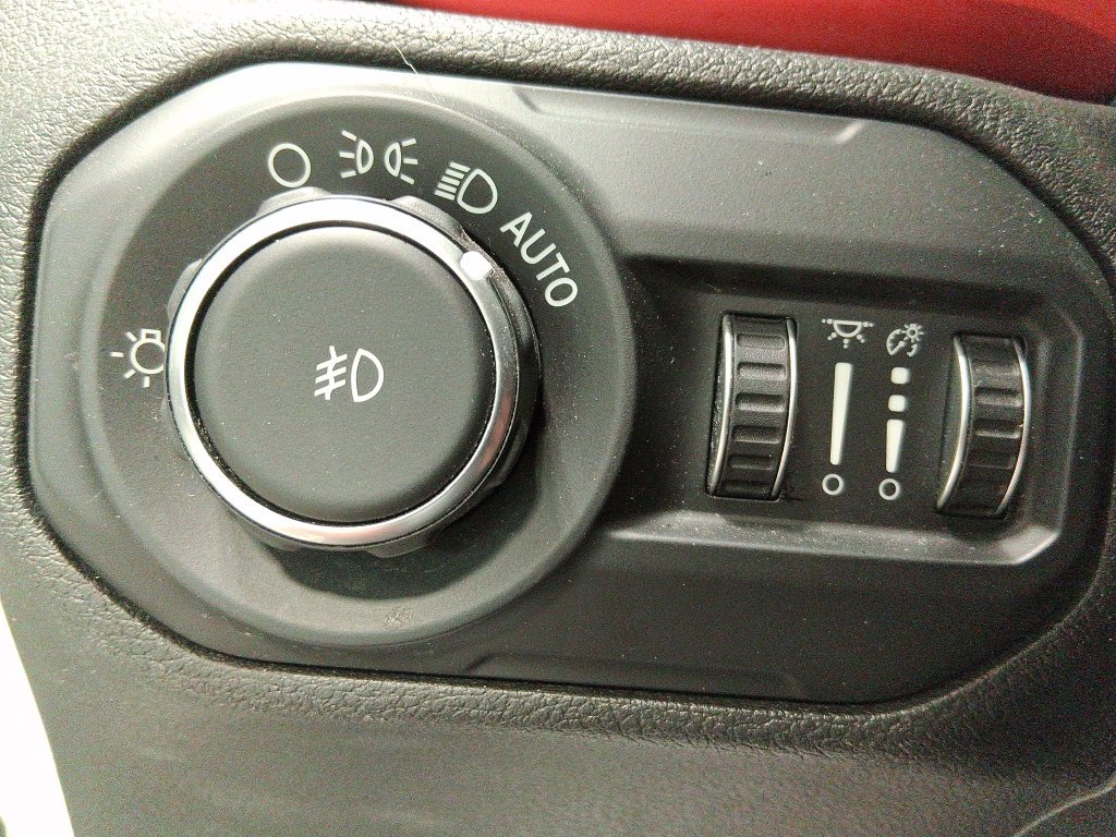 Used 2020 Jeep Wrangler Unlimited Rubicon AWD/4WD image 38