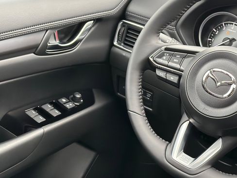 New 2025 MAZDA CX-5 AWD 2.5 S w/ Preferred Package image 15
