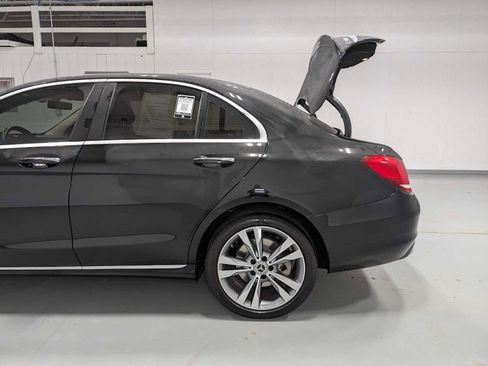 Certified 2019 Mercedes-Benz C 300 4MATIC Sedan image 11