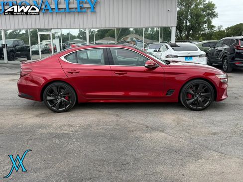 Used 2022 Genesis G70 3.3T w/ Sport Prestige Package AWD/4WD image 9