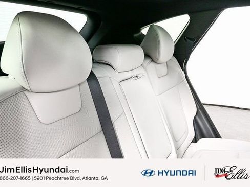Certified 2025 Hyundai Tucson Limited image 24