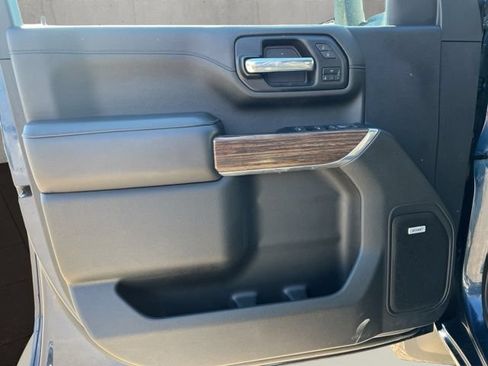 Used 2022 Chevrolet Silverado 3500 High Country w/ Z71 Off-Road Package AWD/4WD image 13