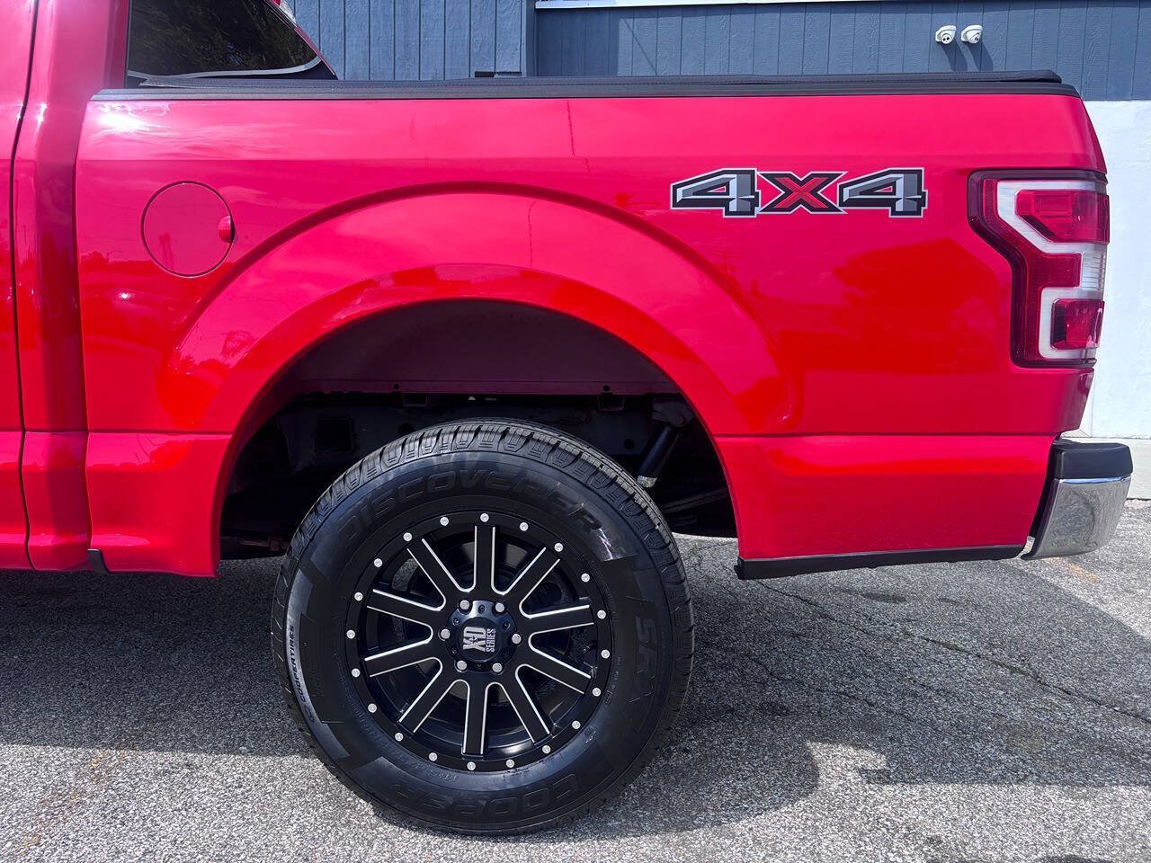 Used 2018 Ford F150 XLT AWD/4WD image 11