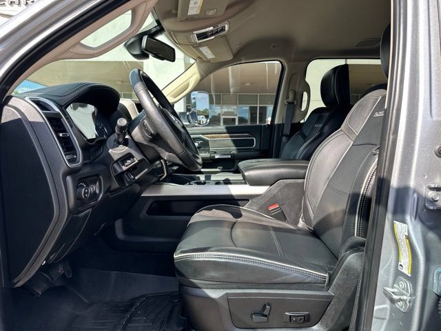 Used 2019 RAM 3500 Laramie AWD/4WD image 7