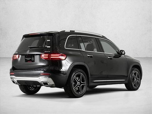 New 2026 Mercedes-Benz GLB 250 4MATIC image 5