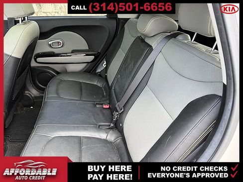 Used 2016 Kia Soul + w/ Primo Package FWD image 11
