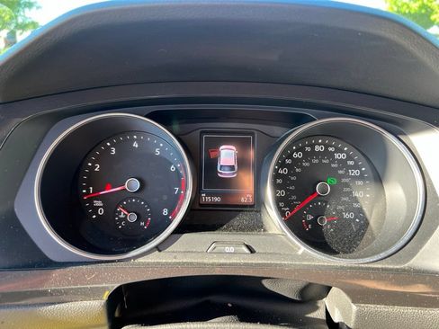 Used 2019 Volkswagen Tiguan SE AWD/4WD image 14