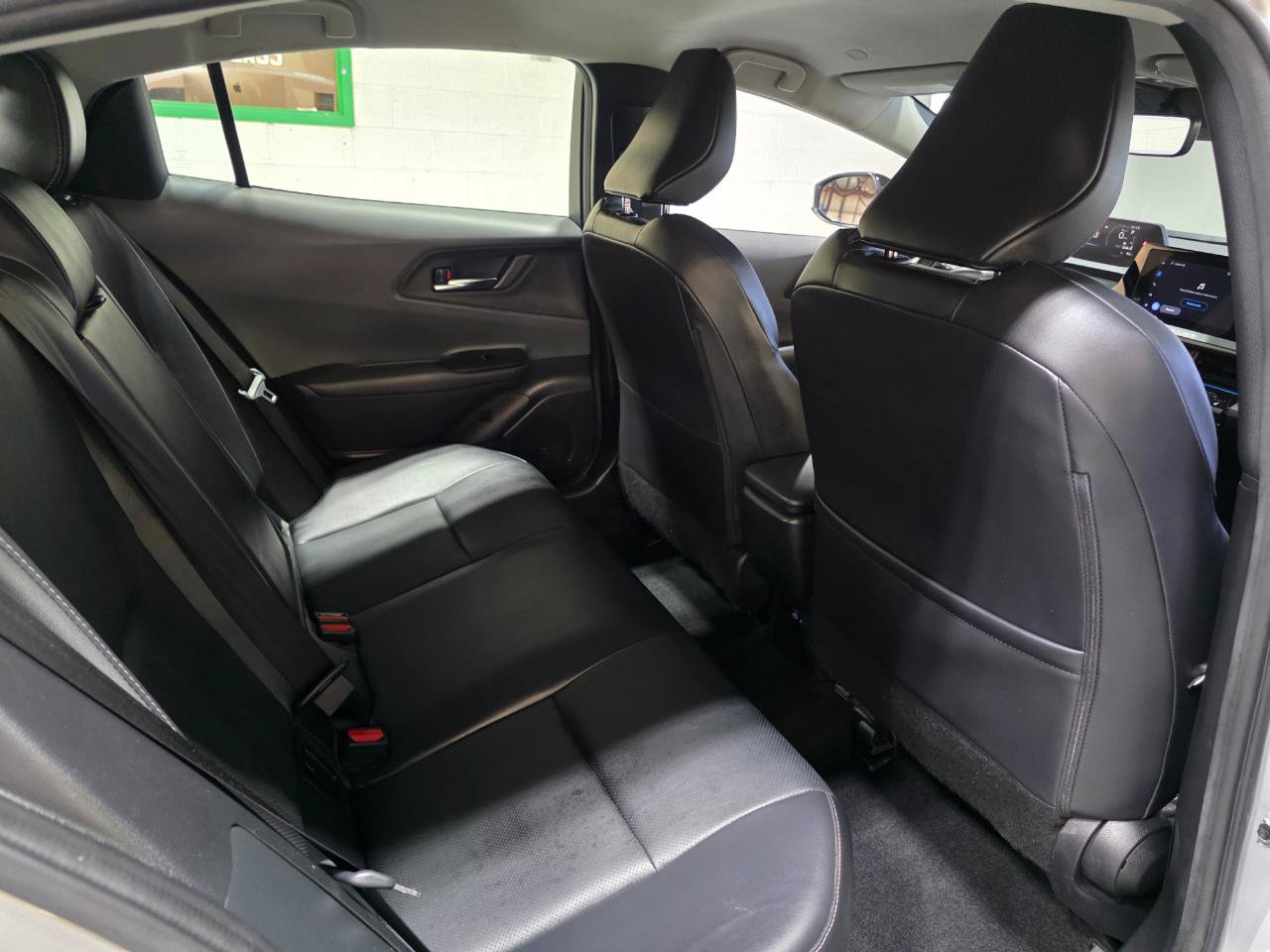Used 2023 Toyota Prius XLE AWD/4WD image 22