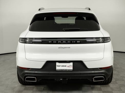New 2026 Porsche Cayenne Base image 30