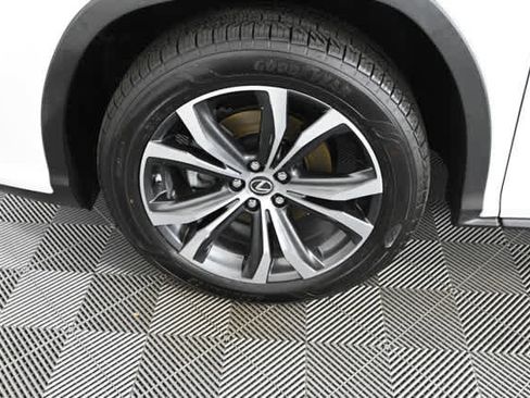 Used 2018 Lexus RX 450hL Premium w/ Premium Package AWD/4WD image 33
