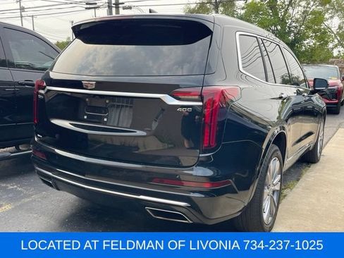 Used 2024 Cadillac XT6 Premium Luxury w/ Technology Package AWD/4WD image 3