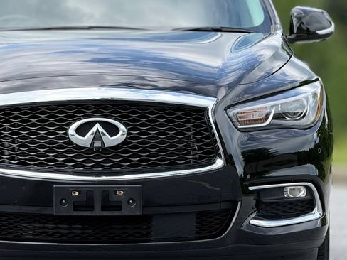Used 2019 INFINITI QX60 Luxe w/ Essential Package AWD/4WD image 15