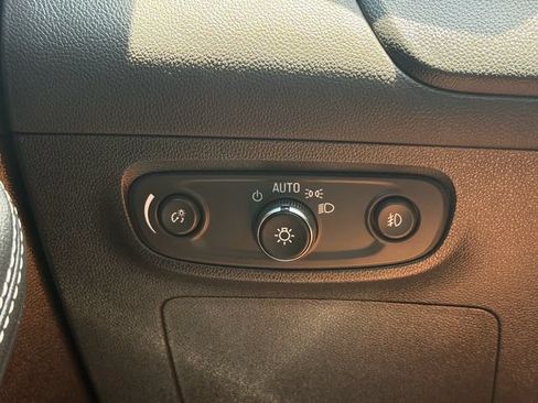 Used 2023 Buick Encore GX Preferred FWD image 29