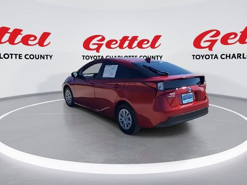 Used 2022 Toyota Prius LE image 6
