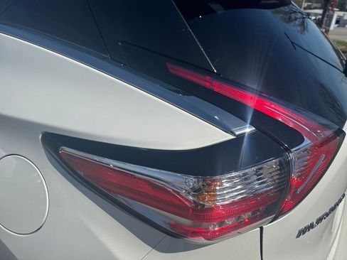 Used 2017 Nissan Murano SL image 39