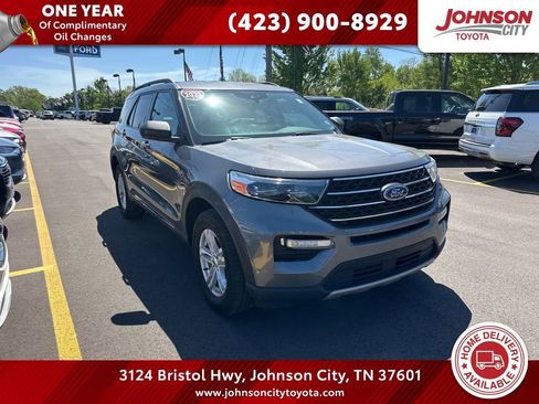 Used 2023 Ford Explorer XLT w/ Equipment Group 202A AWD/4WD image 1
