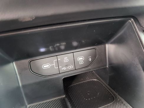 Used 2024 Kia Sorento EX image 24