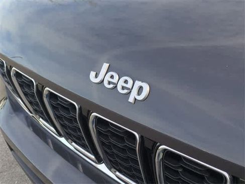 New 2025 Jeep Grand Cherokee L Limited w/ Trailer Tow Package image 12