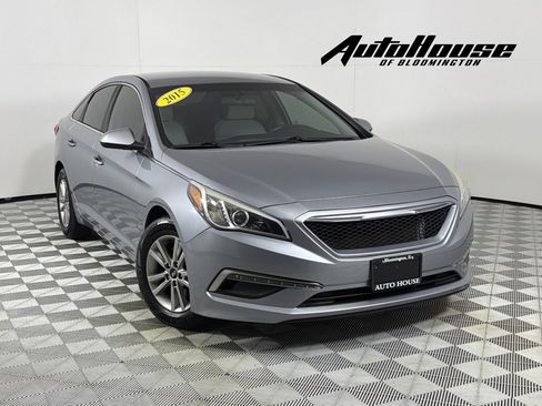 Used 2015 Hyundai Sonata SE FWD image 1