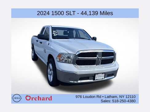 Used 2024 RAM 1500 Classic SLT AWD/4WD image 1