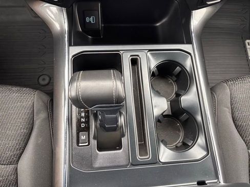 Certified 2022 Ford F150 XLT w/ Equipment Group 302A High image 19