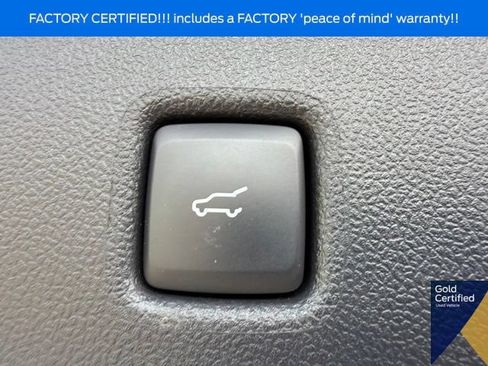 Certified 2025 Ford Escape ST-Line Select AWD/4WD image 14
