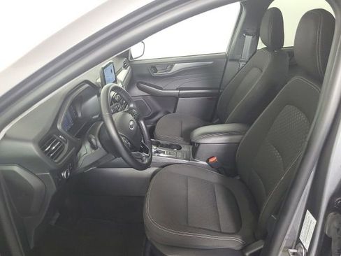 Used 2024 Ford Escape Active image 10