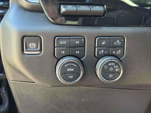 Used 2025 Chevrolet Silverado 3500 High Country w/ Technology Package AWD/4WD image 22
