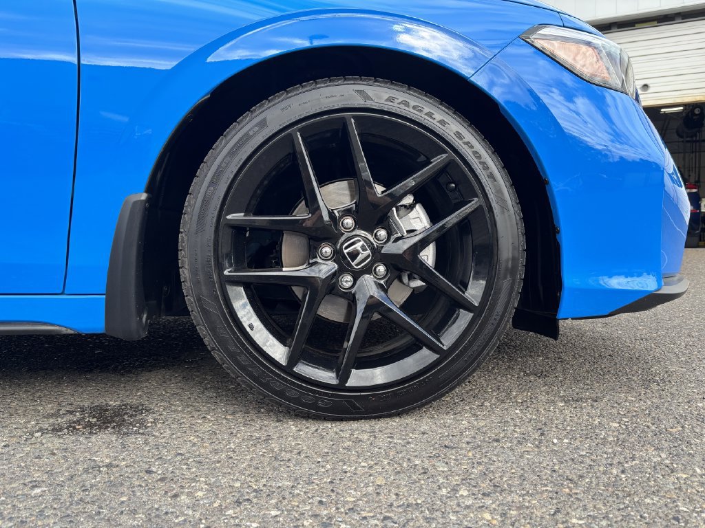 Used 2025 Honda Civic Sport image 10